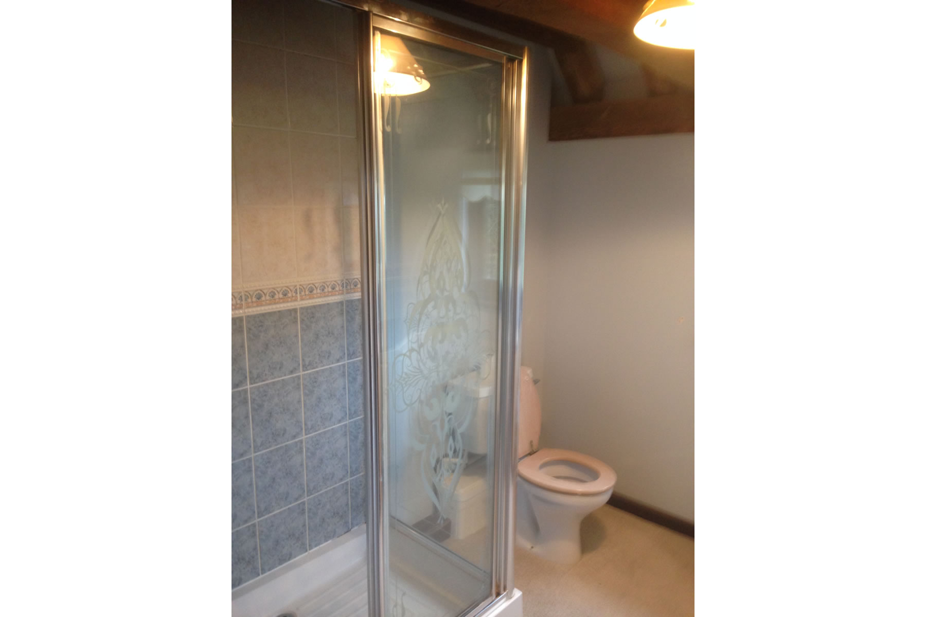 bathroom tiling