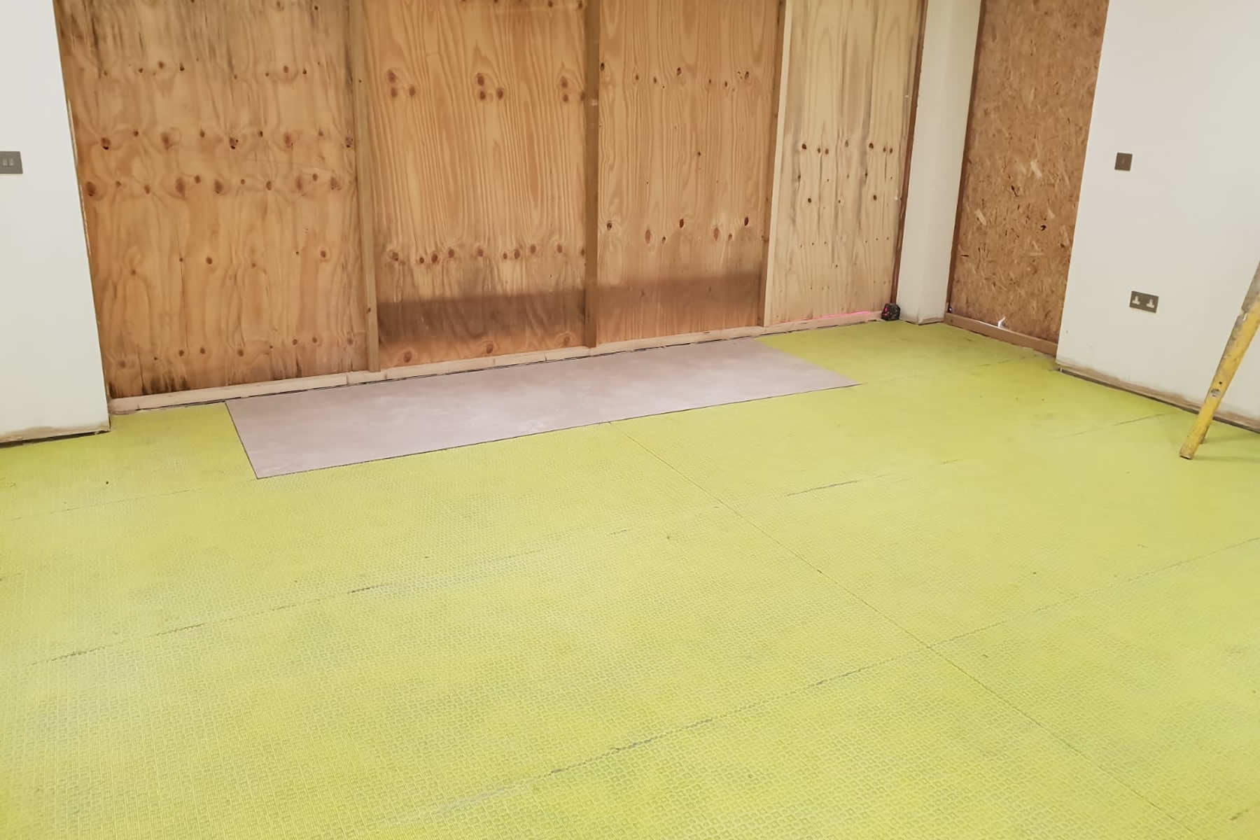 floor tiling